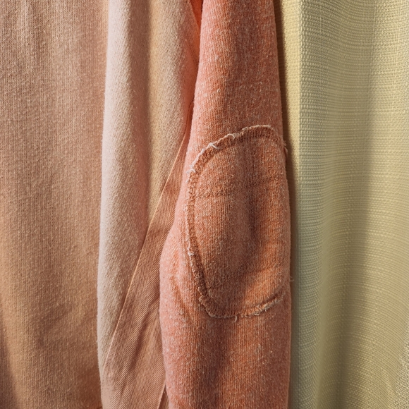 🍑 Central Park Color Block Sweatshirt | L 💖 - Picture 6 of 6